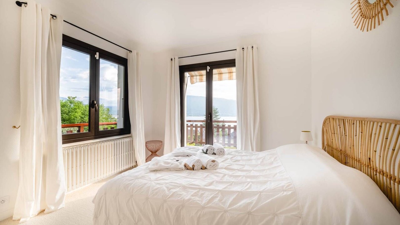 Photo of Bedroom in Veyrier-du-Lac