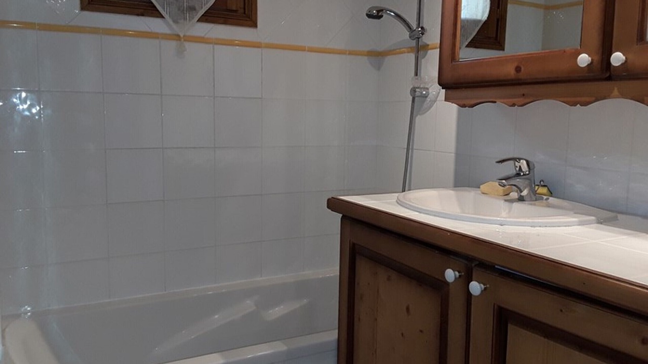 Photo of Bathroom in Cohennoz