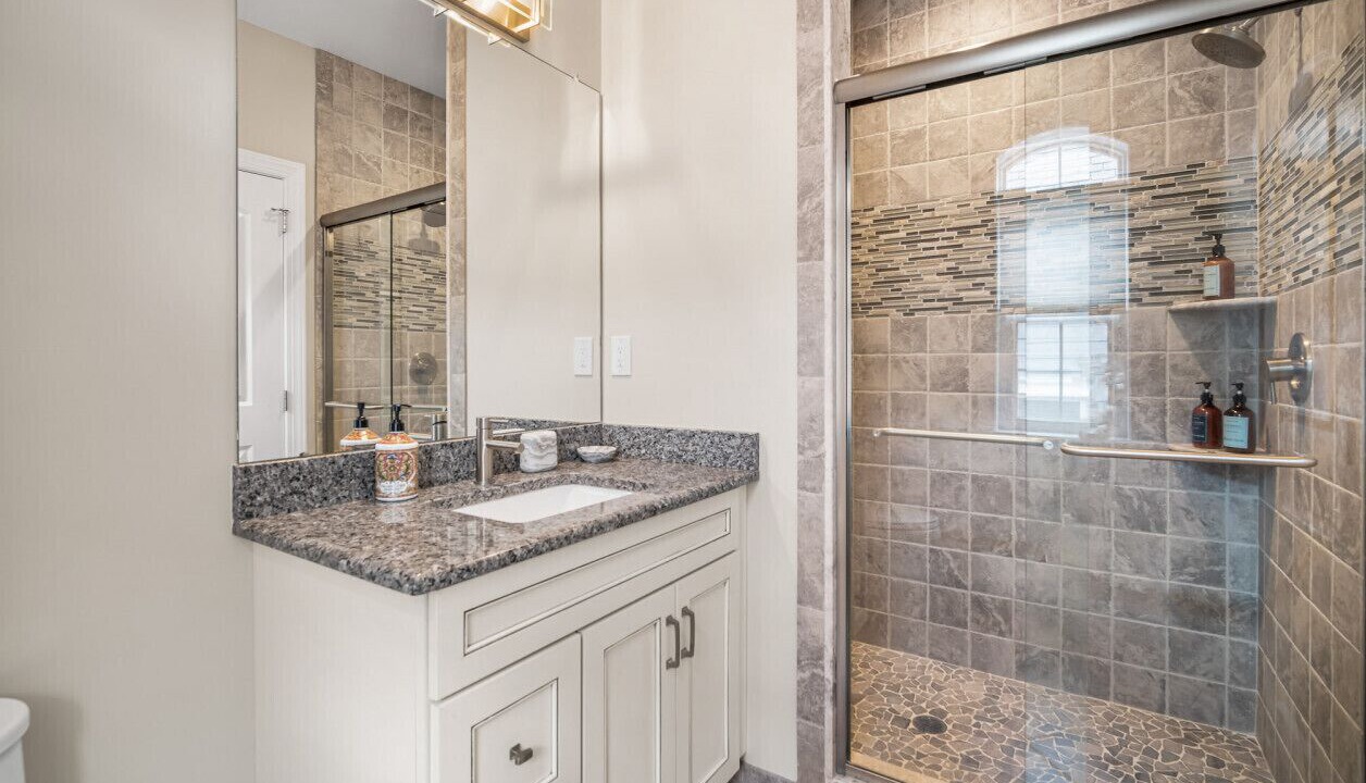 Photo of Bathroom in Margate City