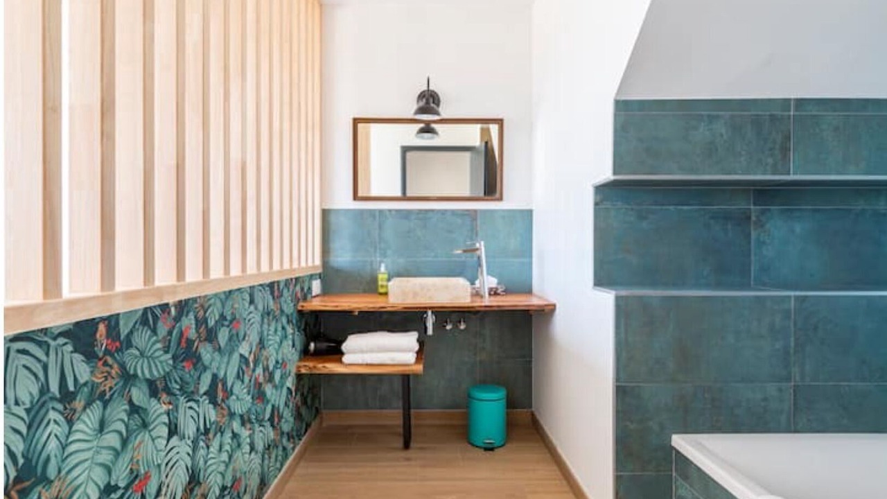 Photo of Bathroom in Le Pouliguen