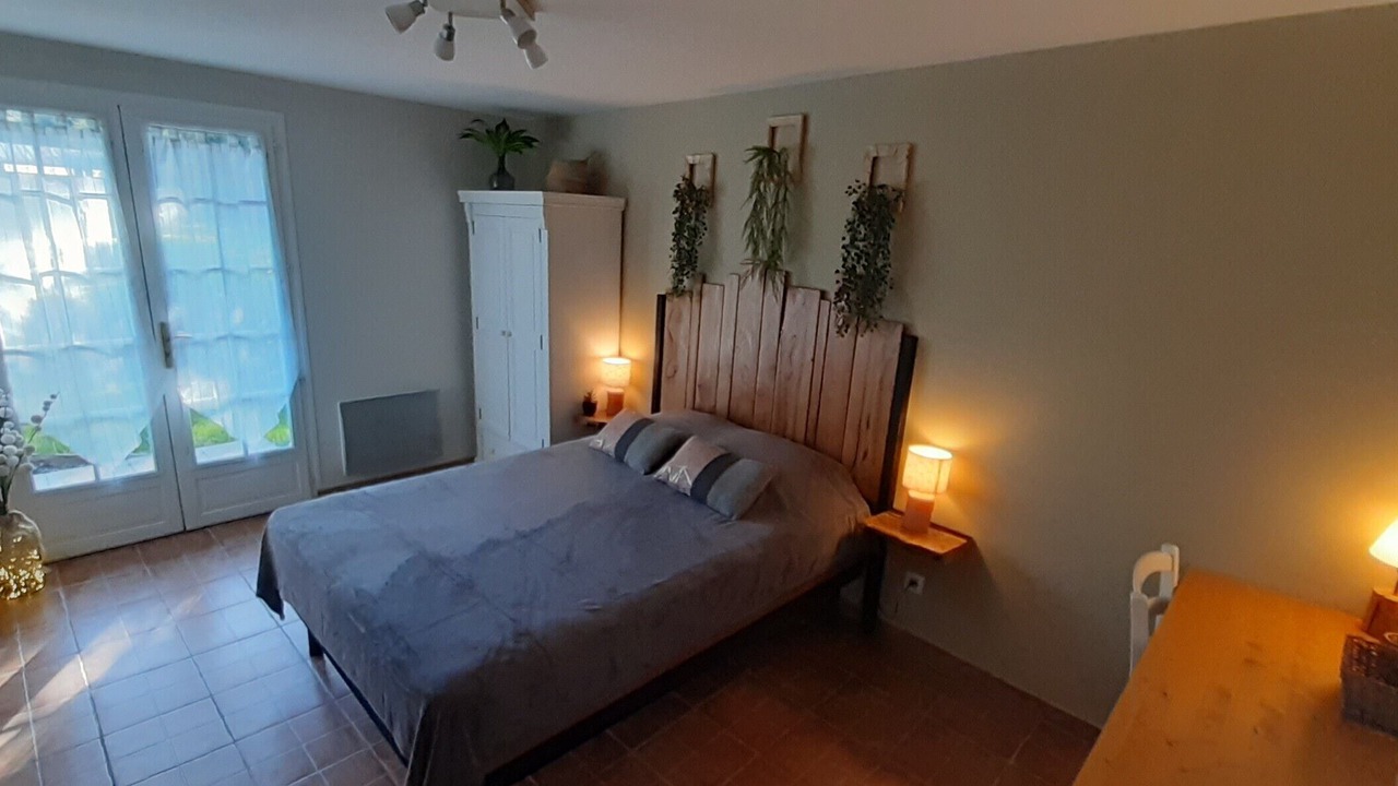 Photo of Bedroom in Cresseveuille