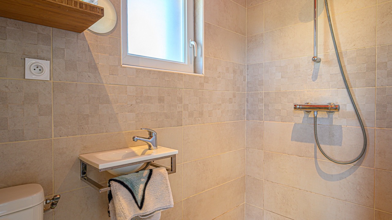 Photo of Bathroom in Plouhinec