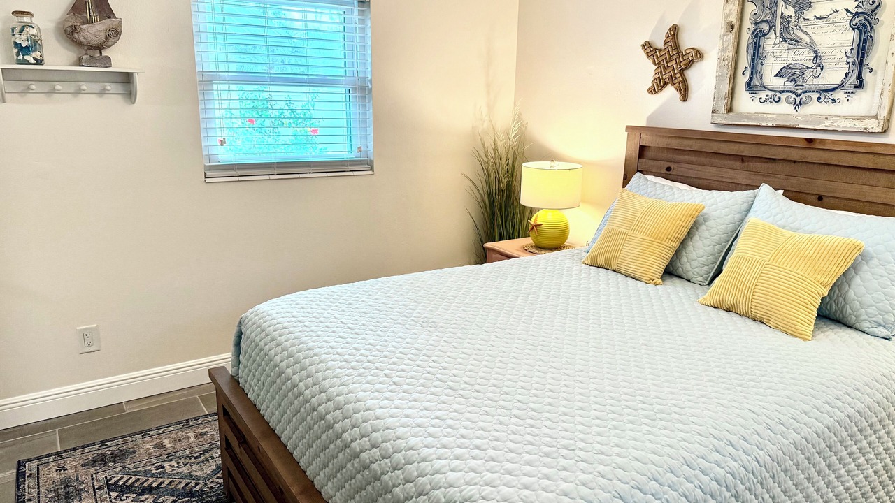 Photo of Bedroom in Tropic