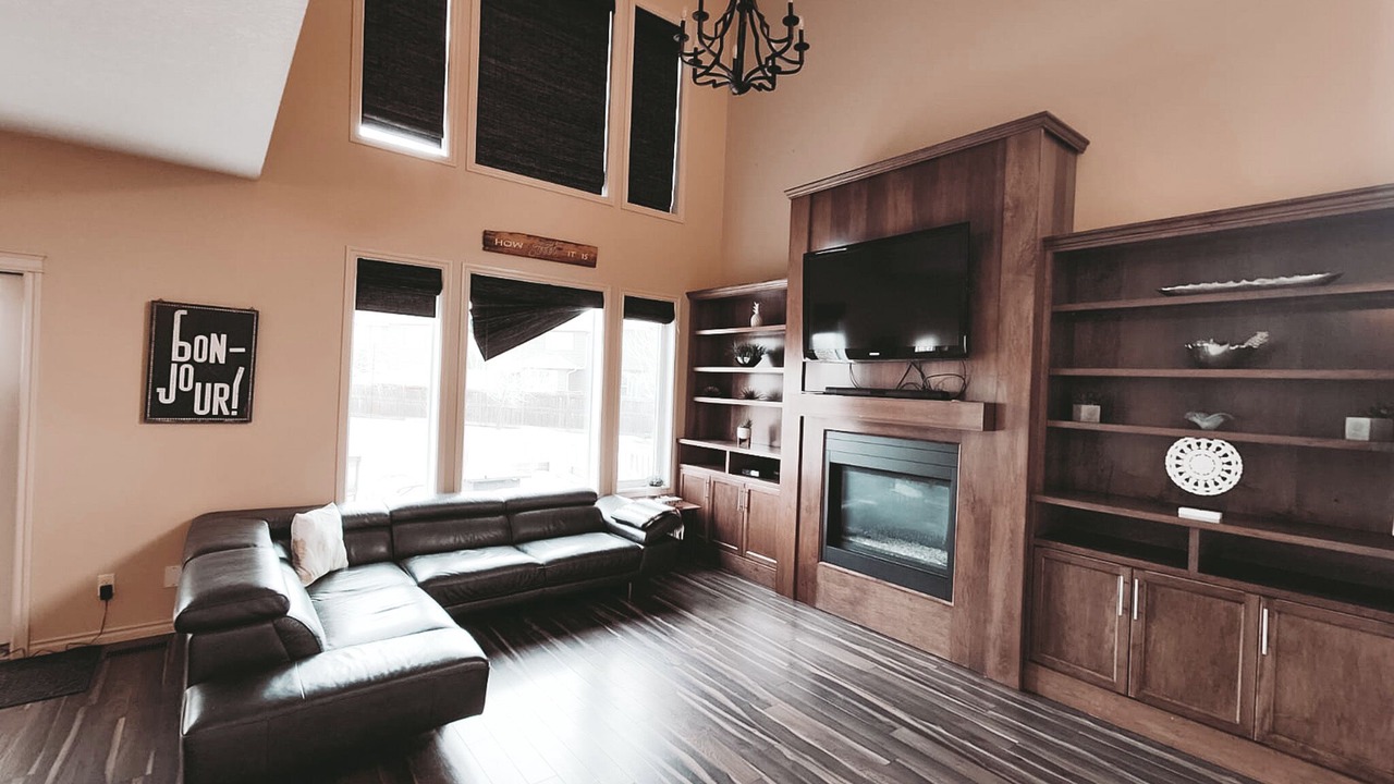 Photo of Livingroom in Auburn Bay