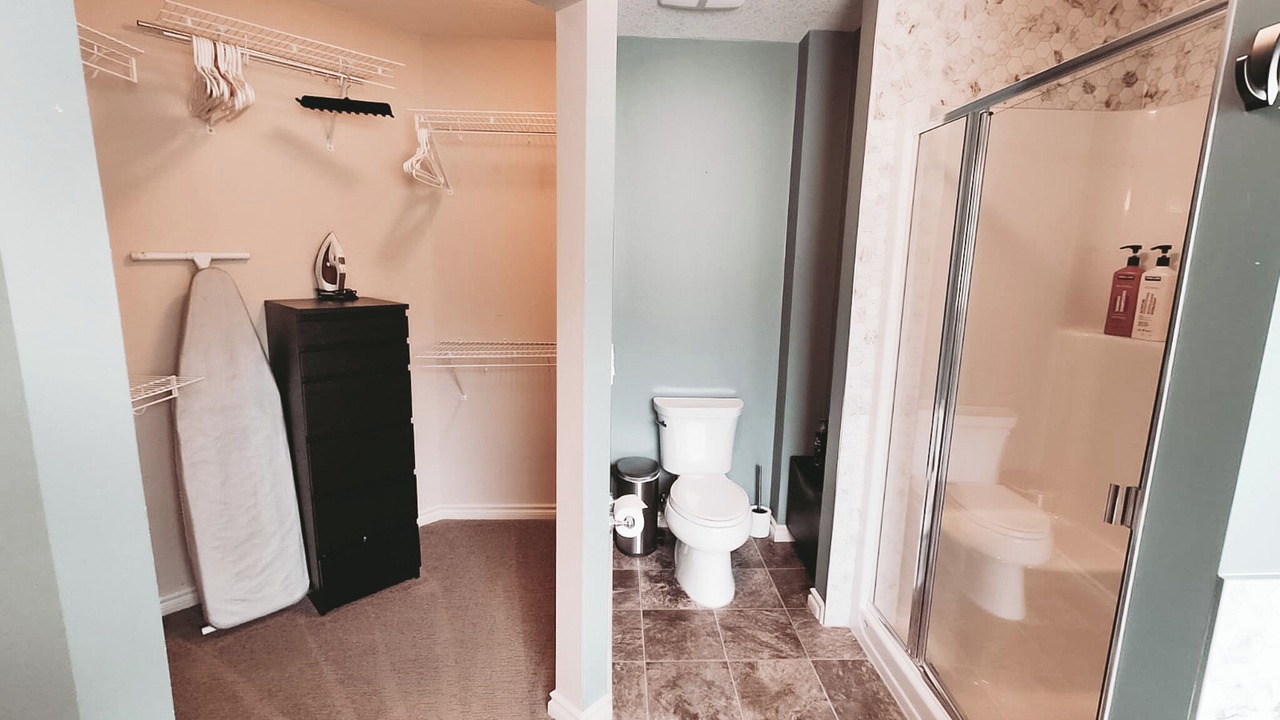 Photo of Bathroom in Auburn Bay