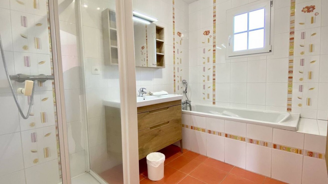 Photo of Bathroom in Le Crotoy
