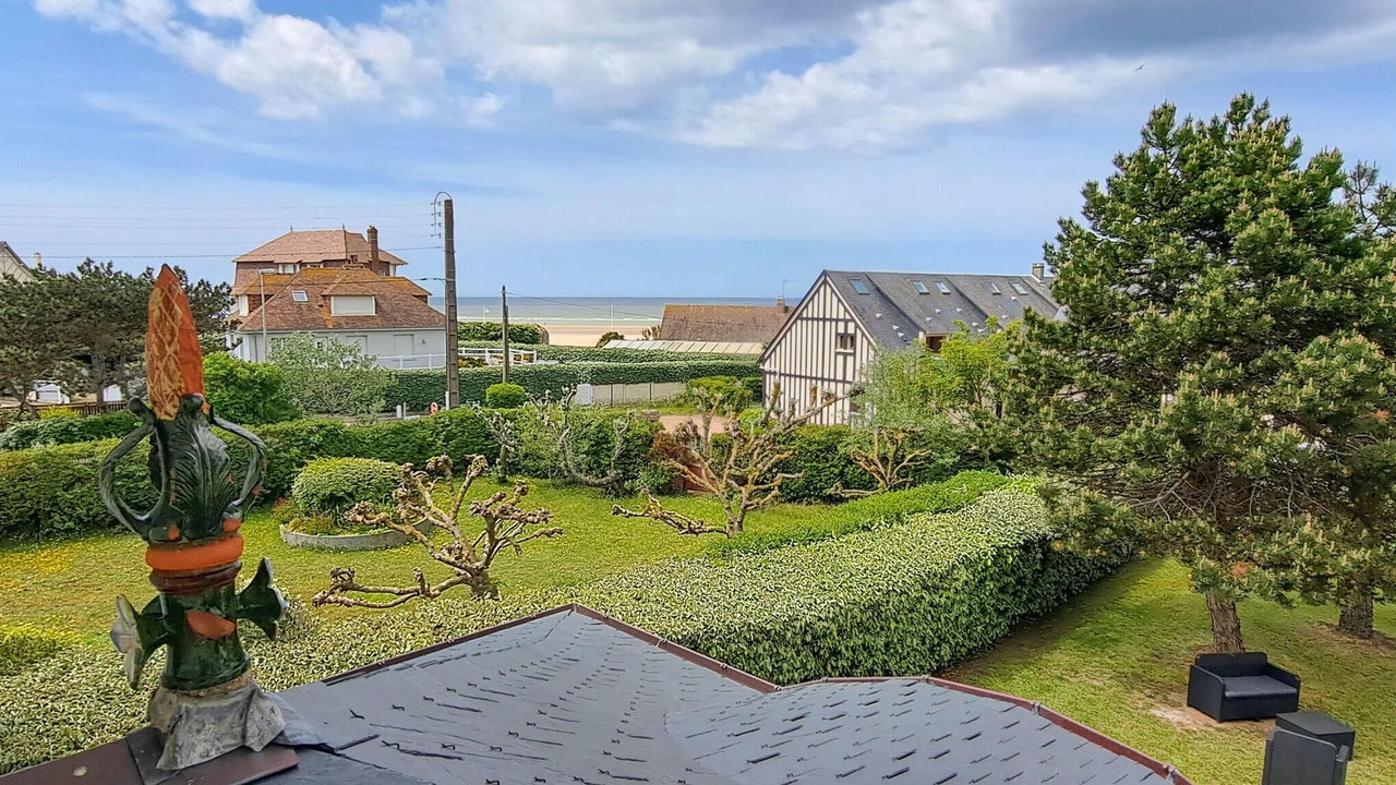 Photo of Bedroom in Benerville-sur-Mer