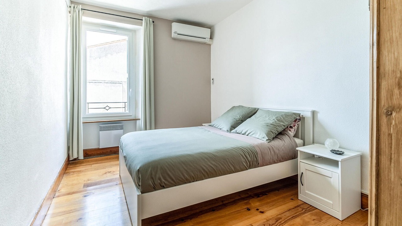 Photo of Others in Villegly