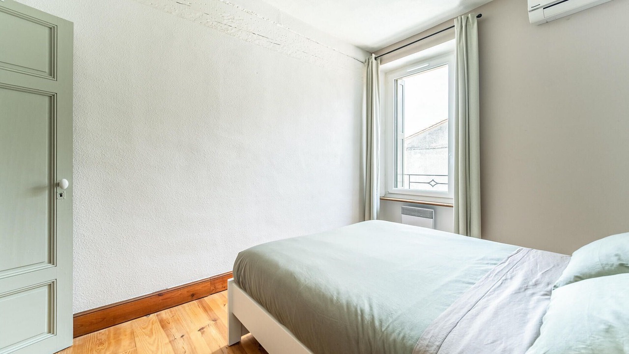 Photo of Others in Villegly