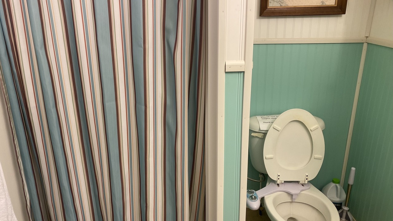 Photo of Bathroom in Ridgeway