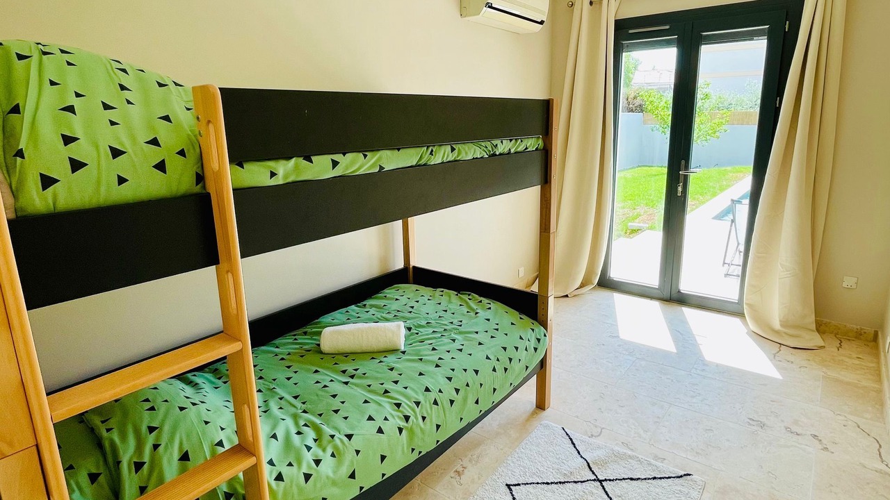 Photo of Bedroom in Saint-Martin-de-Crau