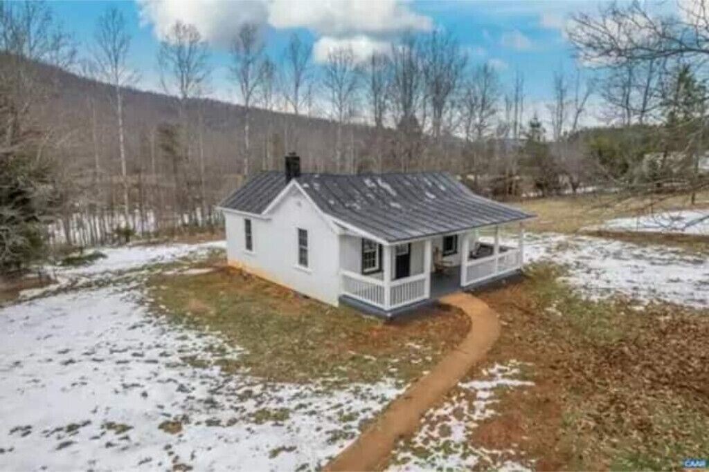 Photo of Outdoor in Shipman