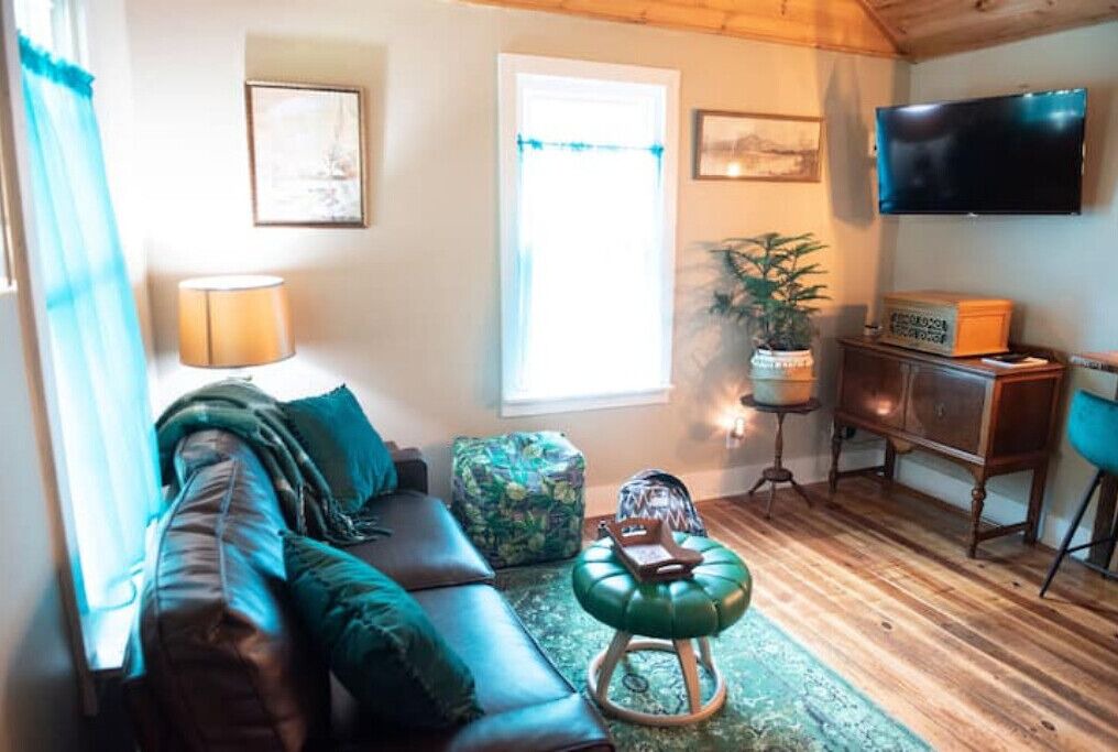 Photo of Livingroom in Shipman