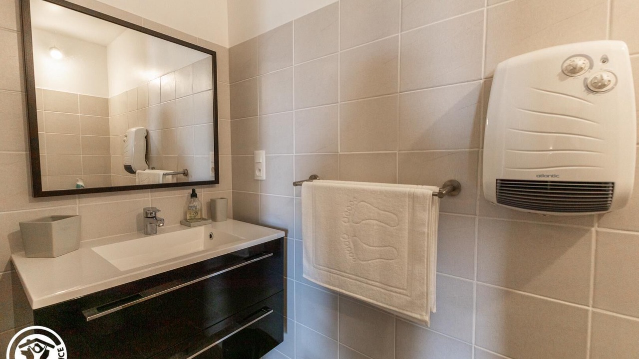Photo of Bathroom in Solignat