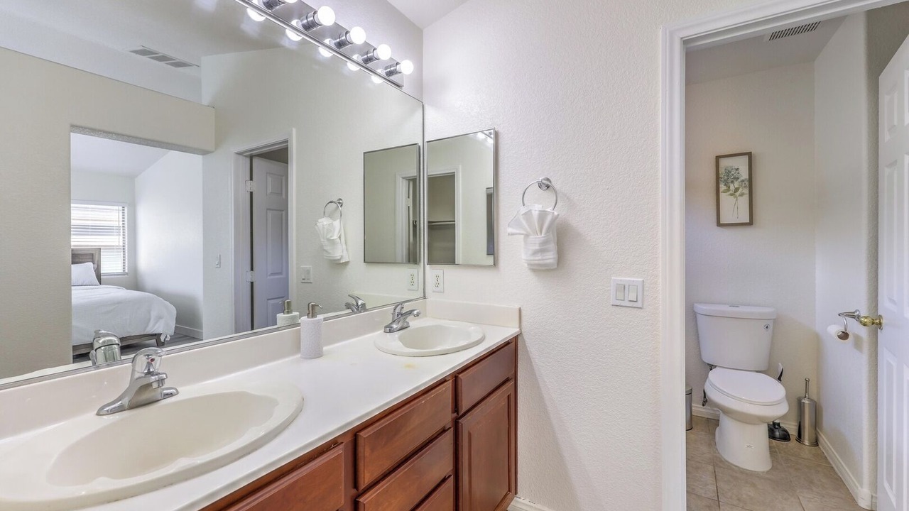 Photo of Bathroom in North Las Vegas