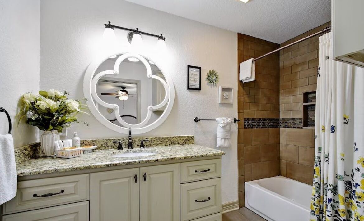 Photo of Bathroom in New Braunfels