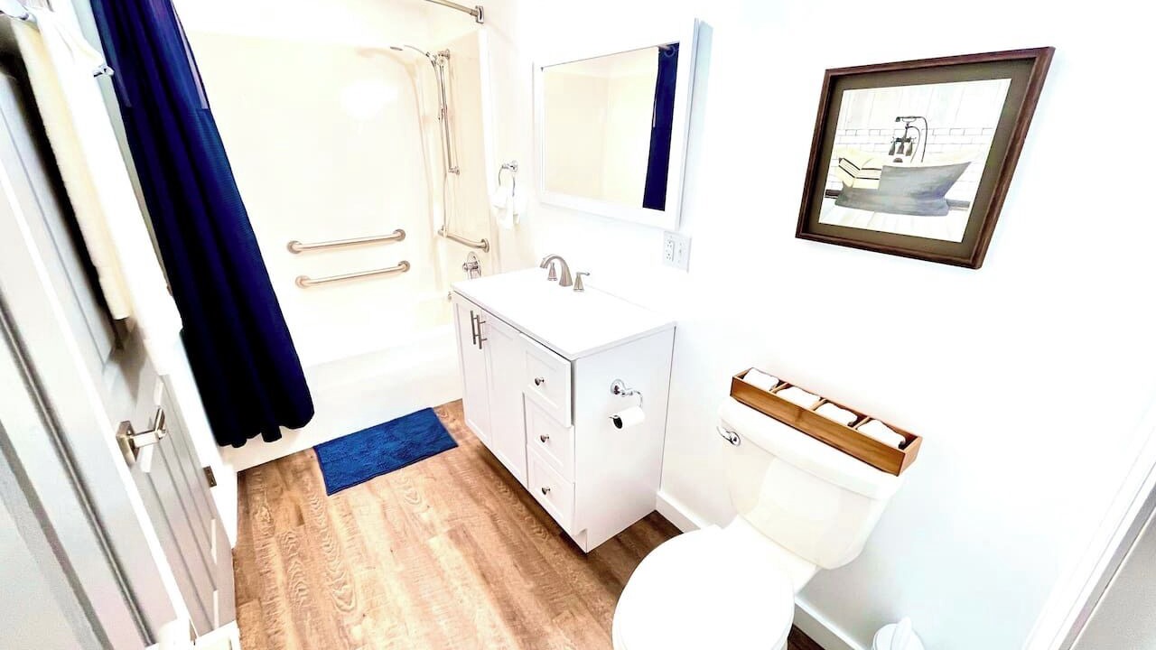 Photo of Bathroom in Fords Branch