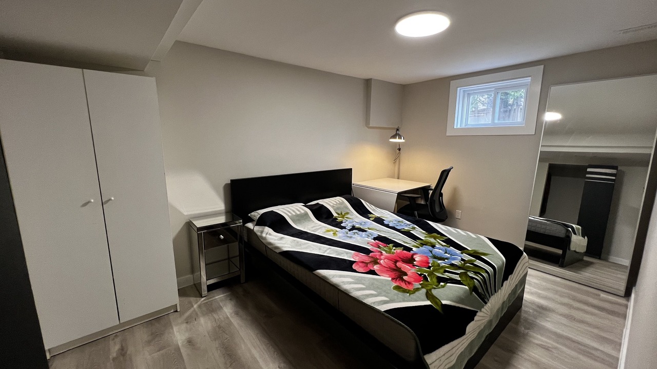 Photo of Bedroom in Richmond Hill