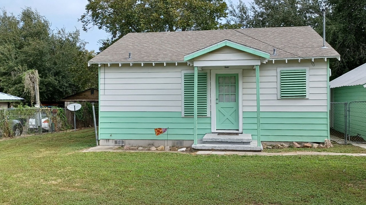 Photo of Outdoor in Lakeside