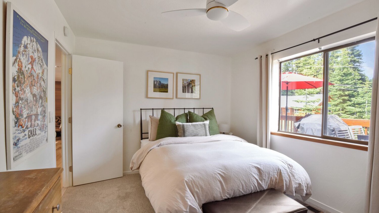 Photo of Bedroom in Carnelian Bay