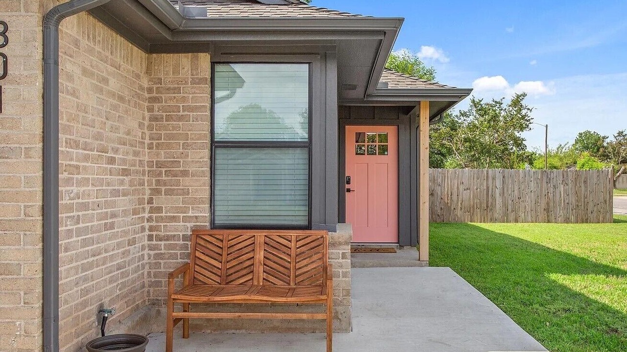Photo of Outdoor in Greenslopes At Lake Creek