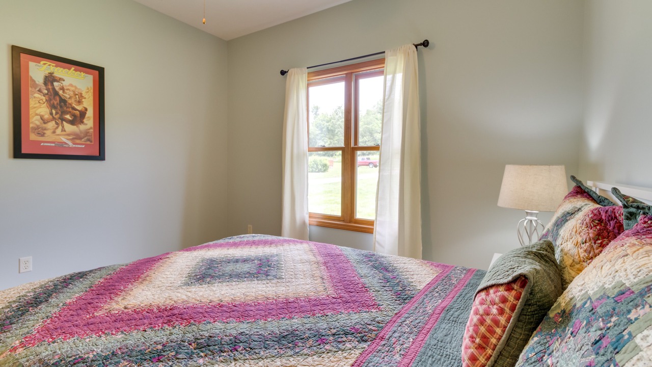 Photo of Bedroom in Gassville