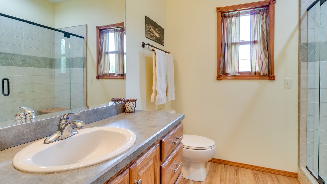 Photo of Bathroom in Gassville