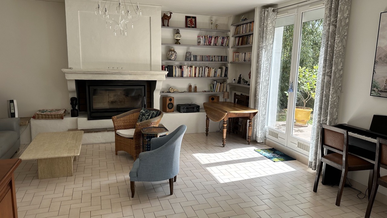 Photo of Livingroom in Cadereau