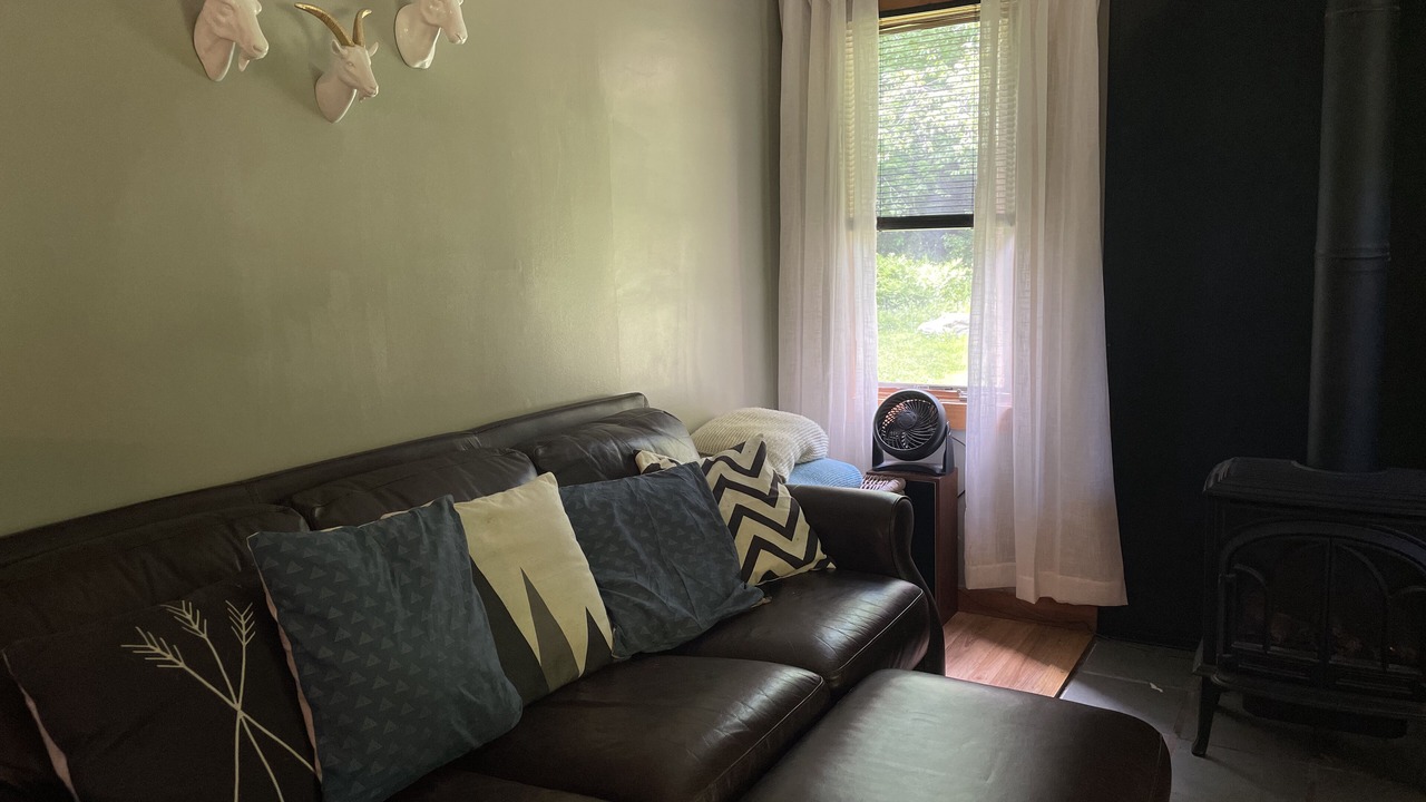 Photo of Livingroom in Warren