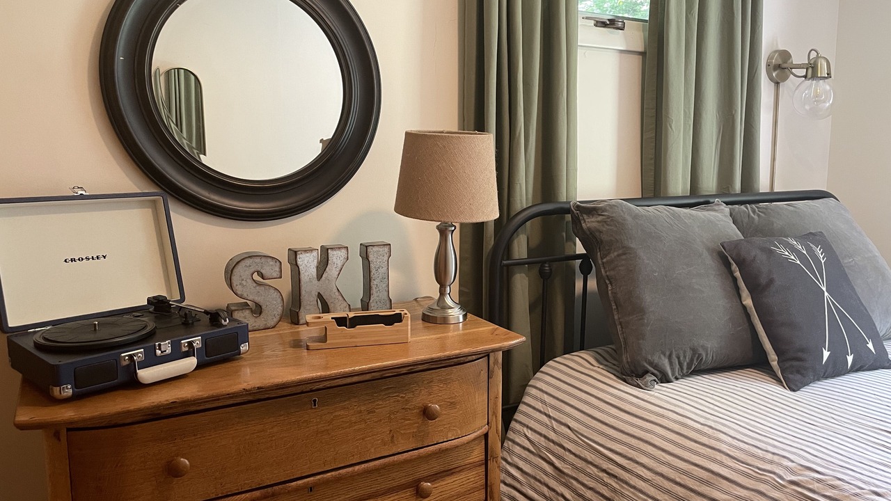 Photo of Bedroom in Warren