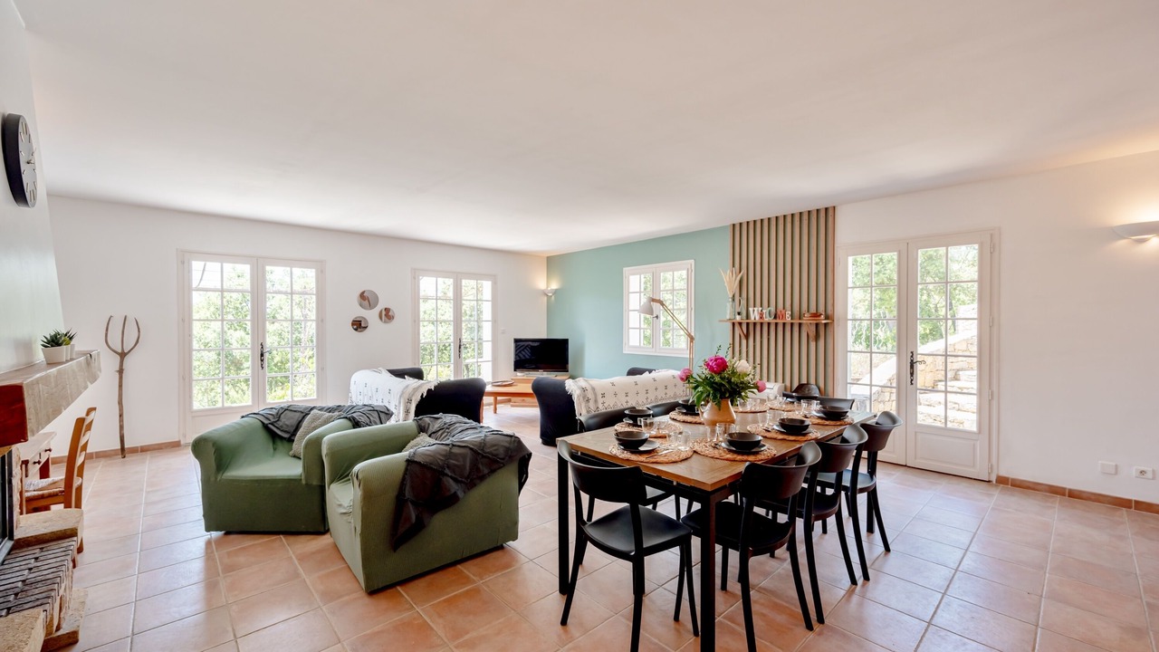 Photo of Others in Entrecasteaux