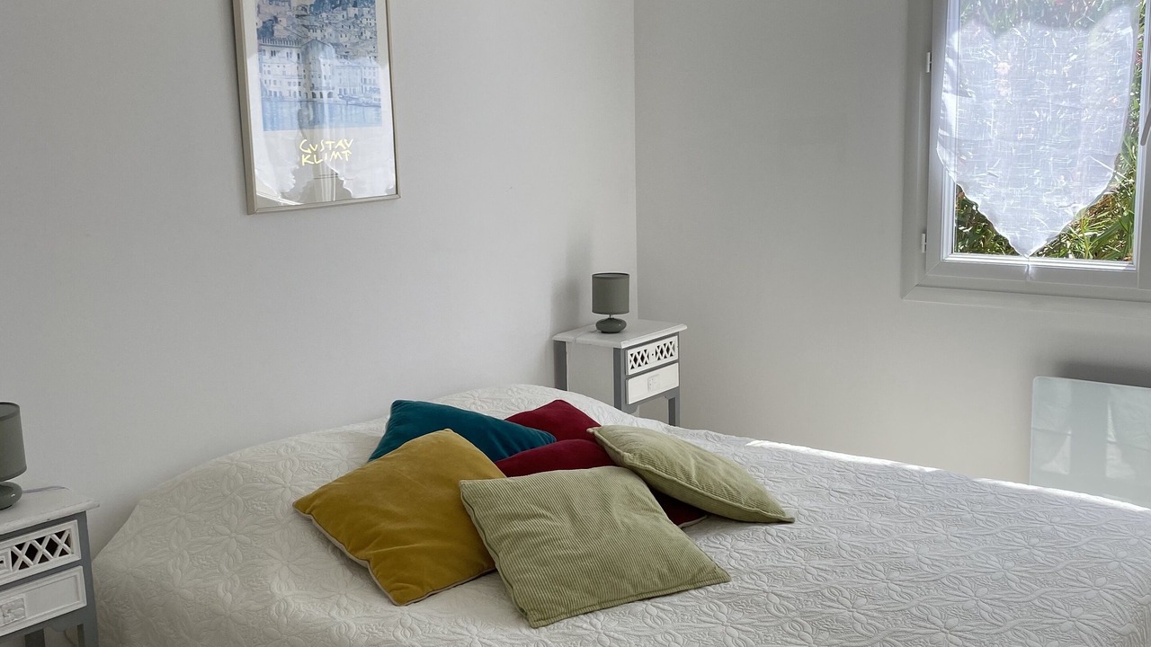 Photo of Bedroom in Avrille
