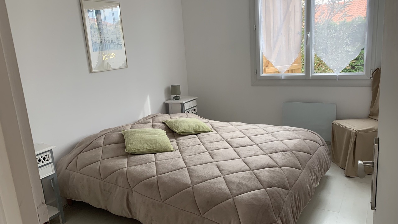 Photo of Bedroom in Avrille