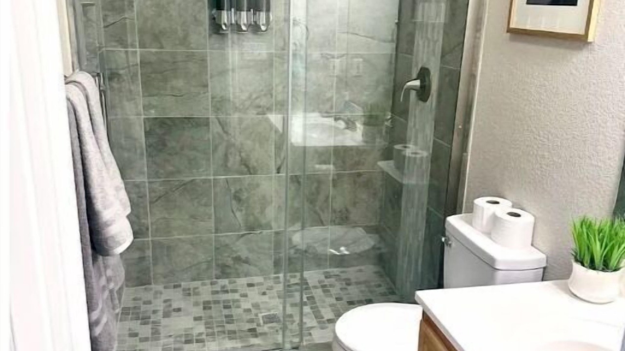 Photo of Bathroom in Eagle Pass