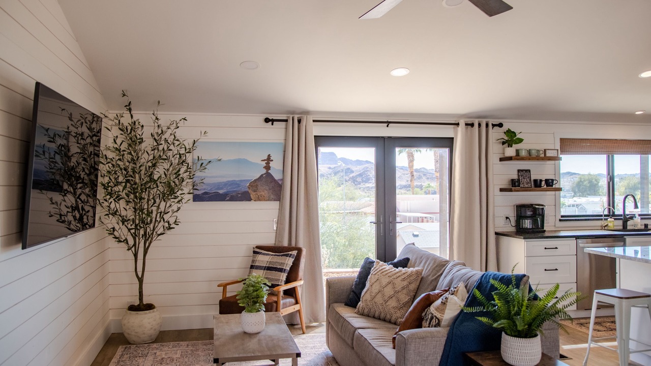 Photo of Livingroom in Parker Strip