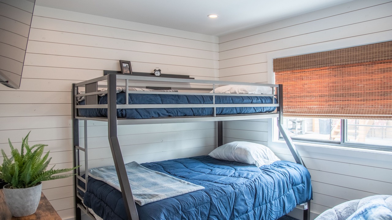 Photo of Bedroom in Parker Strip