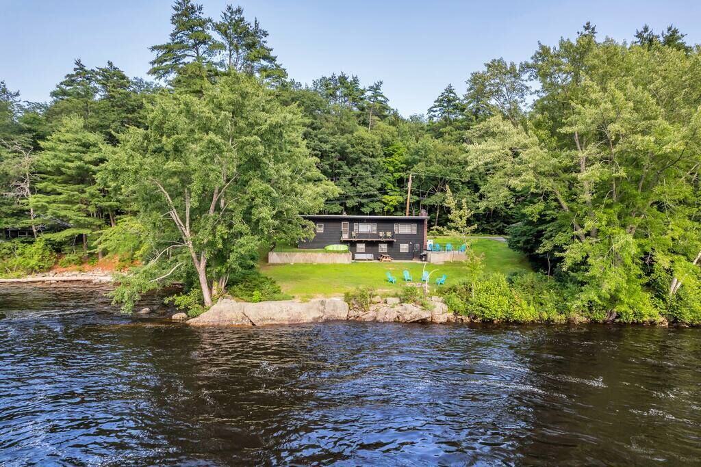 Photo of Others in West Buxton