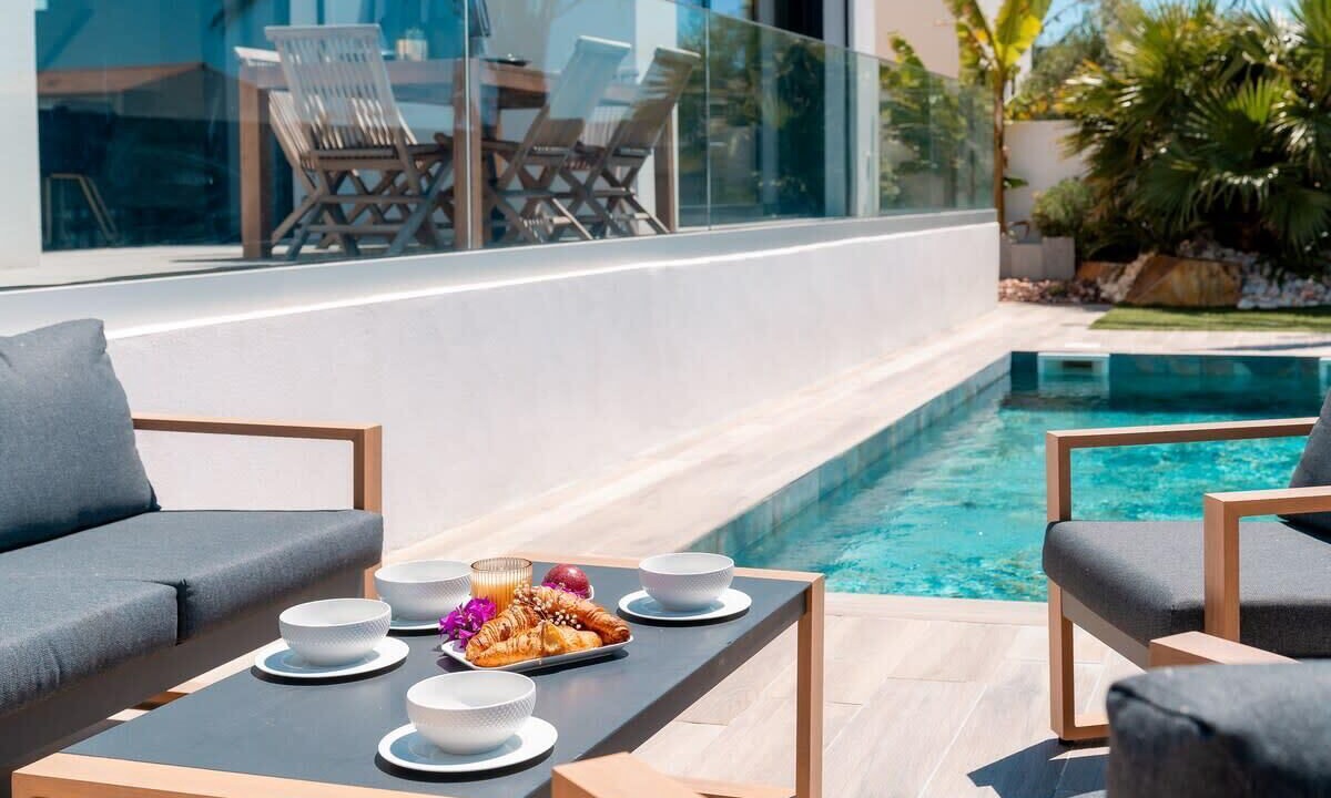 Photo of Outdoor in Serignan