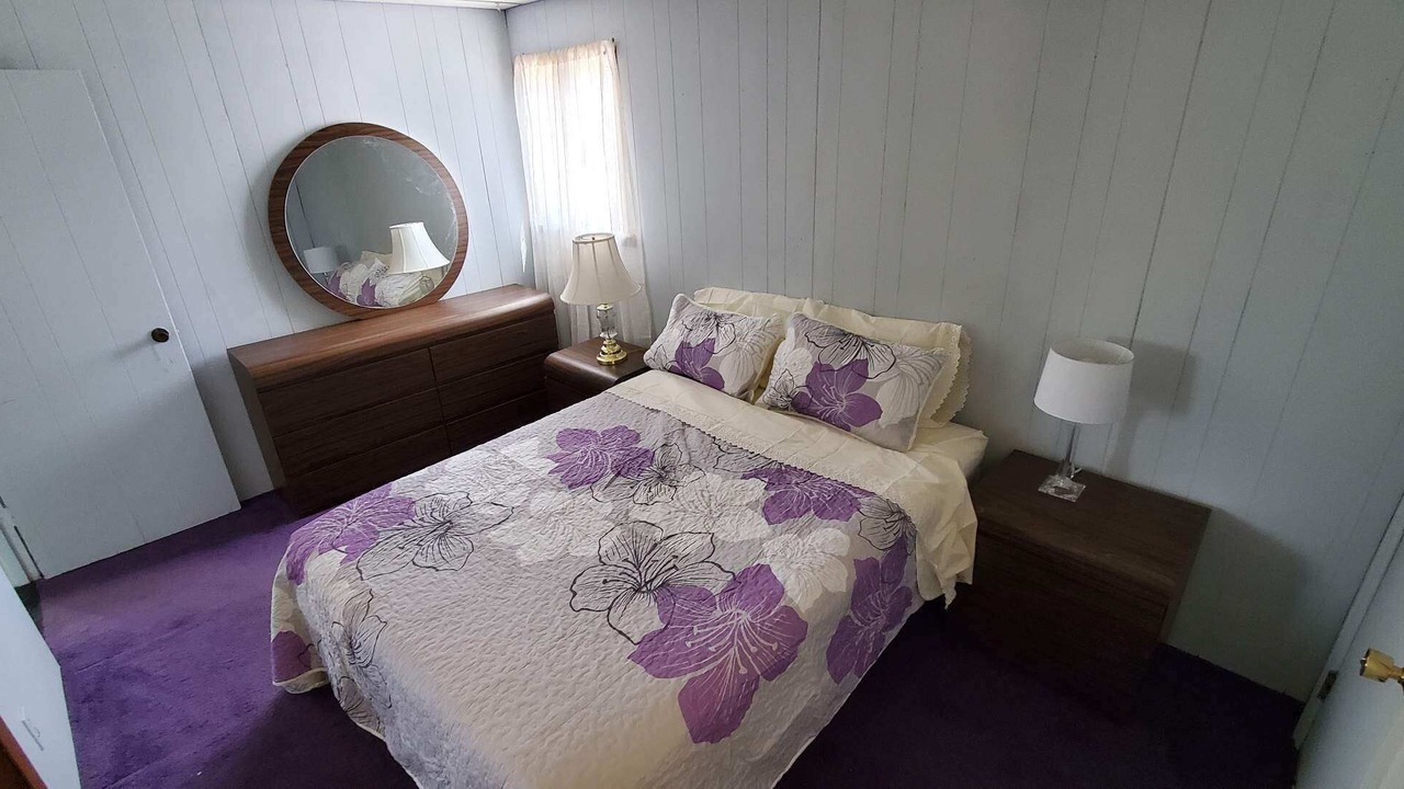 Photo of Bedroom in Bay Shore