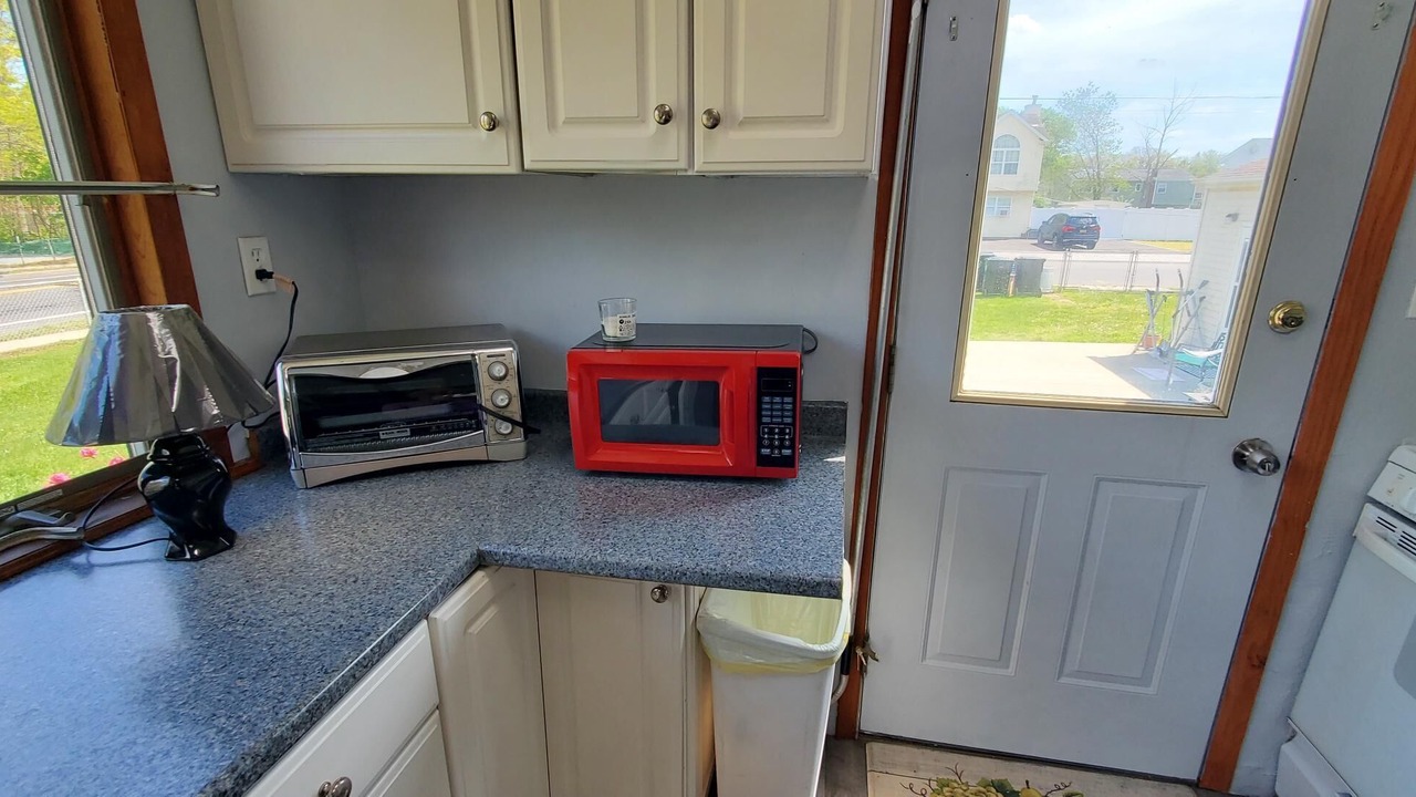 Photo of Kitchen in Bay Shore