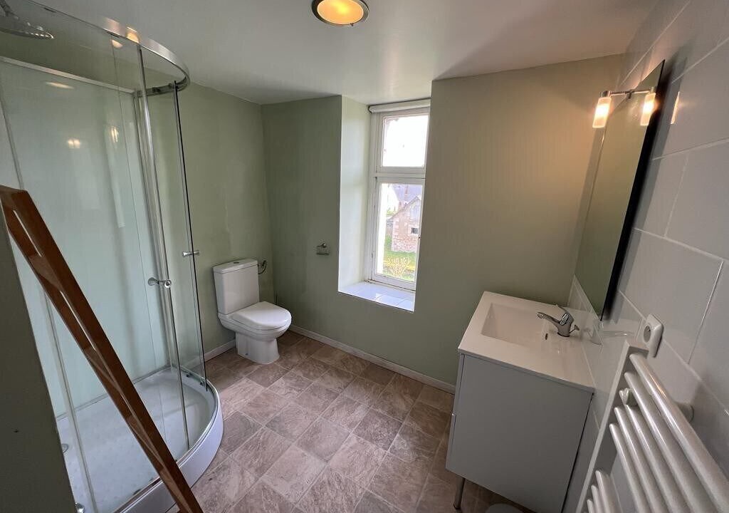 Photo of Bathroom in La Celle-Guenand