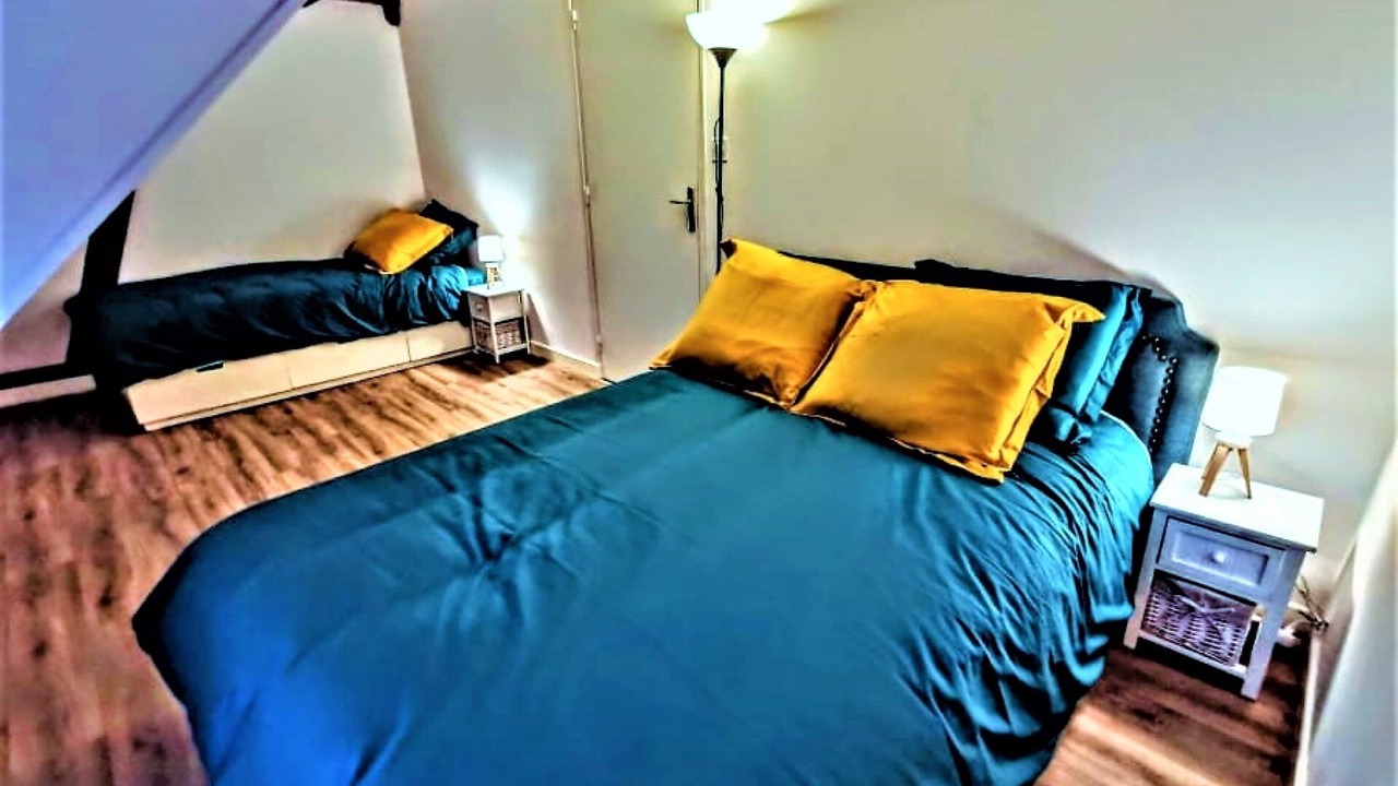 Photo of Bedroom in Epinac