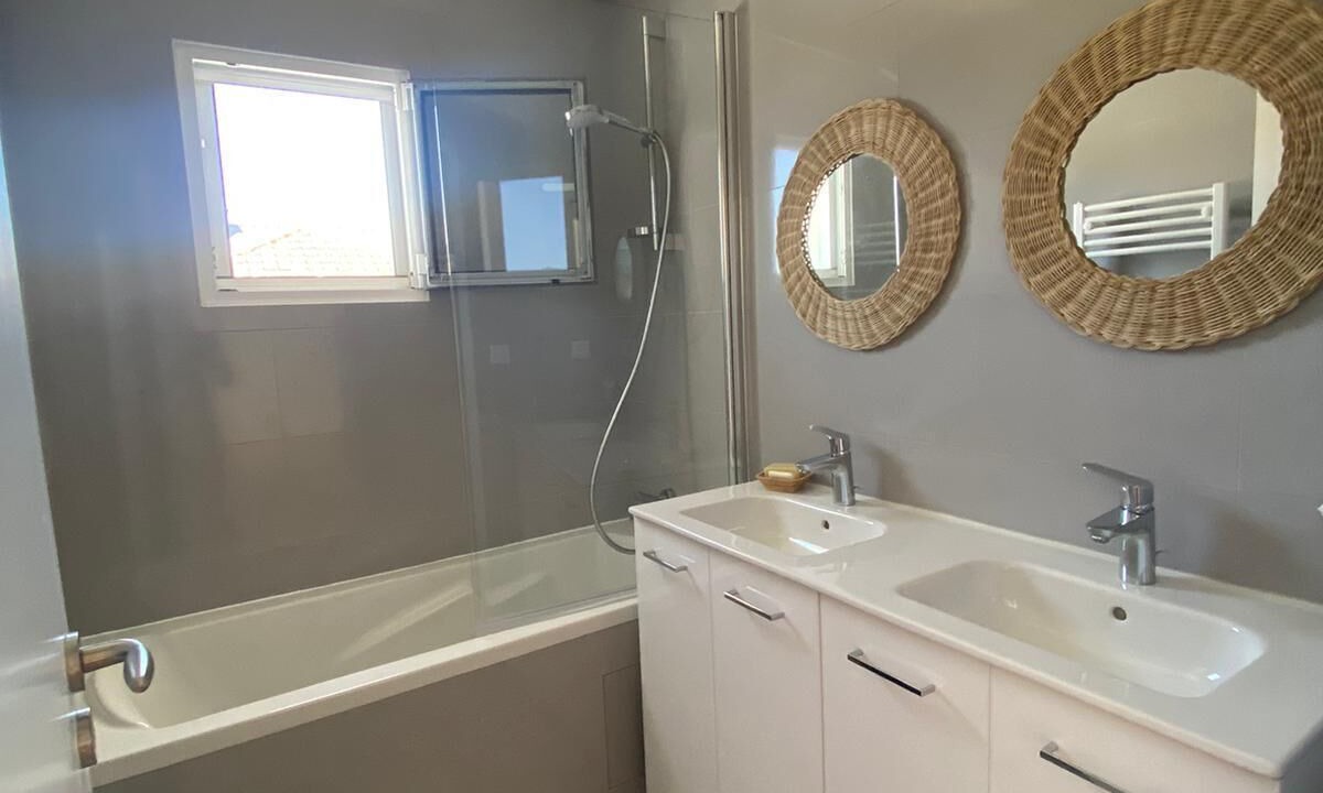 Photo of Bathroom in Quimiac