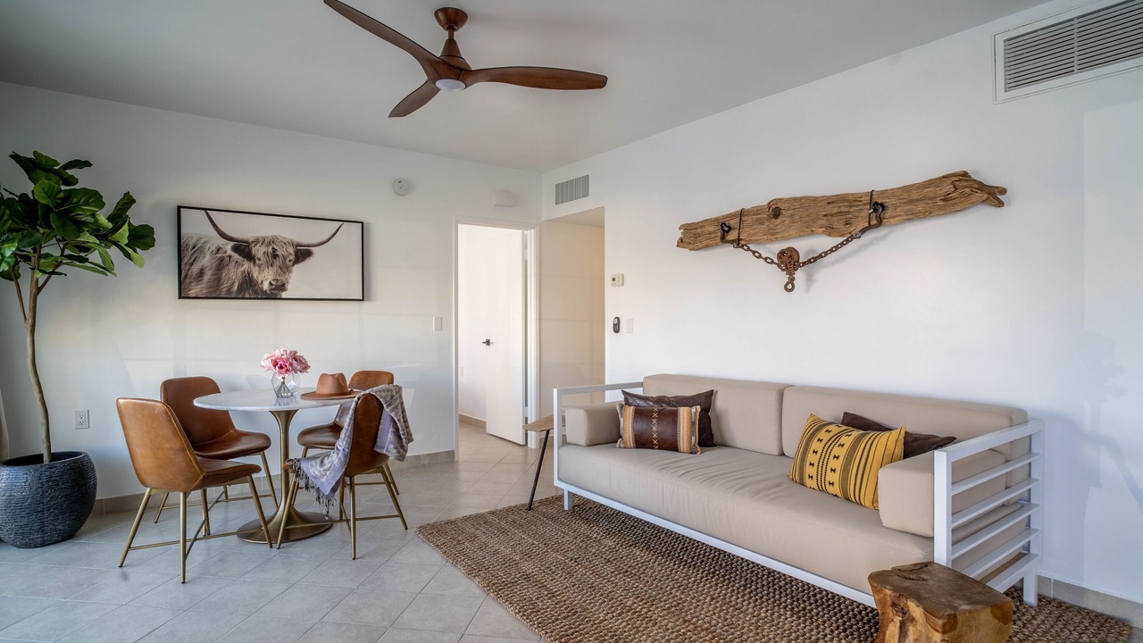 Photo of Livingroom in Desert Hot Springs