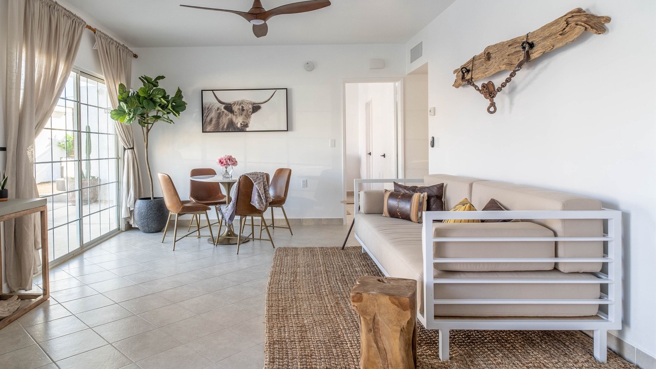 Photo of Livingroom in Desert Hot Springs
