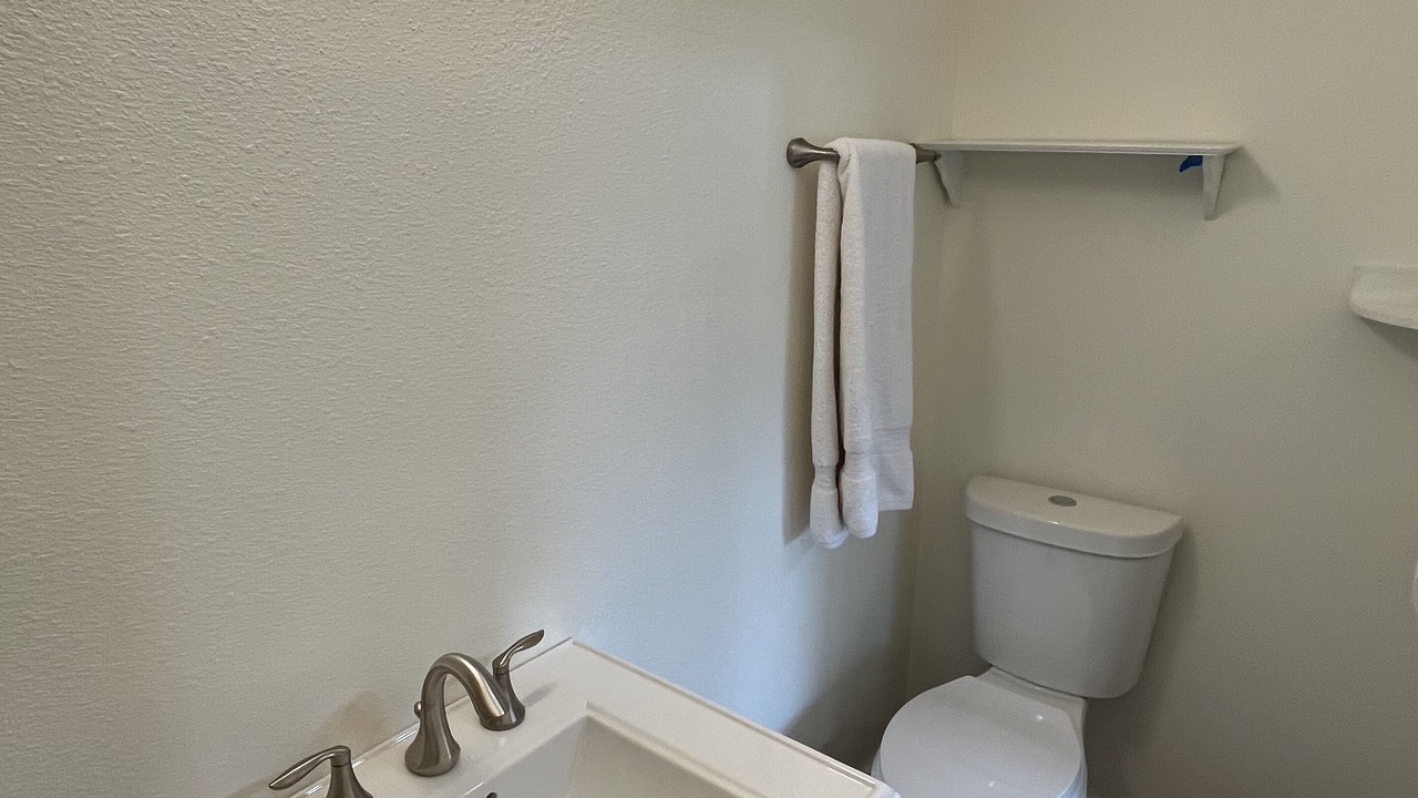 Photo of Bathroom in Bull Mountain