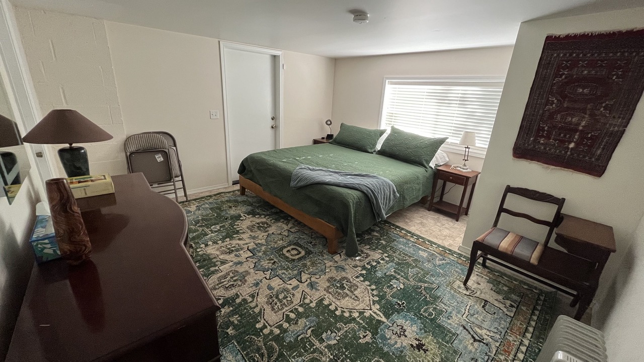 Photo of Bedroom in Bull Mountain