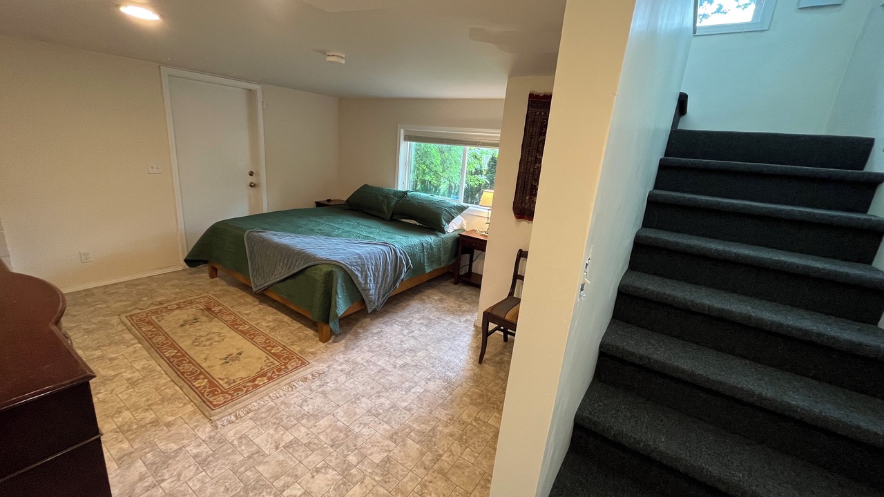 Photo of Bedroom in Bull Mountain