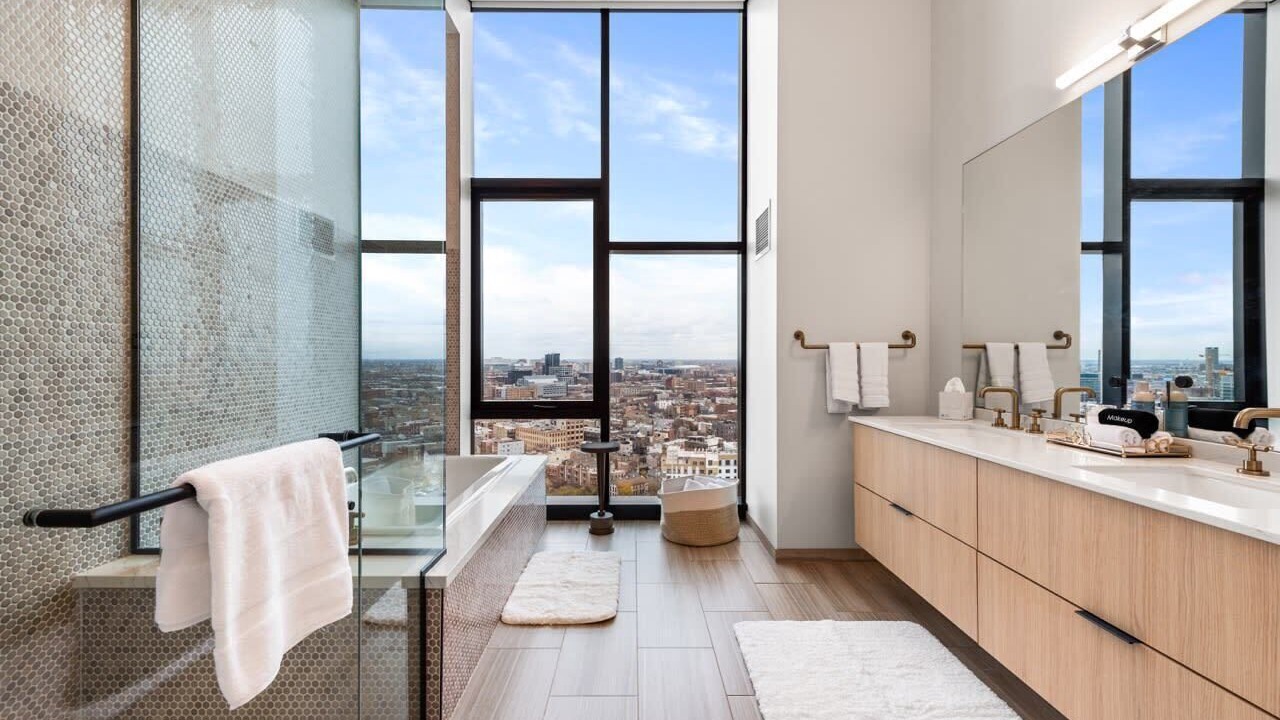 Photo of Bathroom in River West