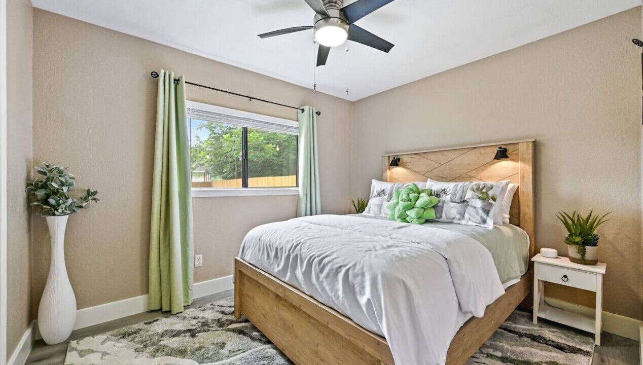 Photo of Bedroom in Maple Run